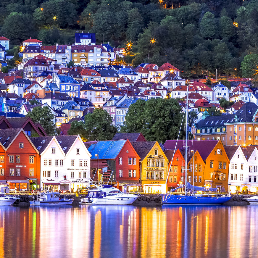 20-instagrammable-places-in-Norway-Bergen-GirishChouhan-872x872-1.jpg