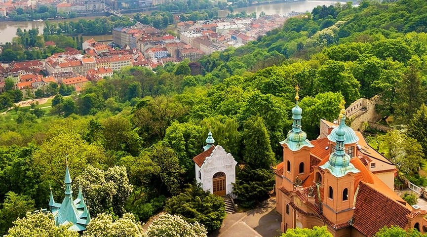 Top-10-Gardens-Petrin-Views-872x872-A-Savin.jpg