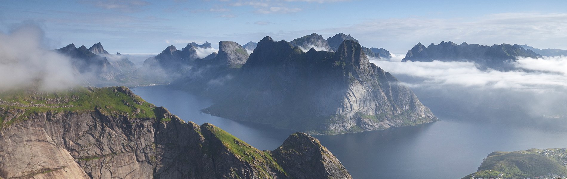 Book cheap flights with Norwegian Norwegian