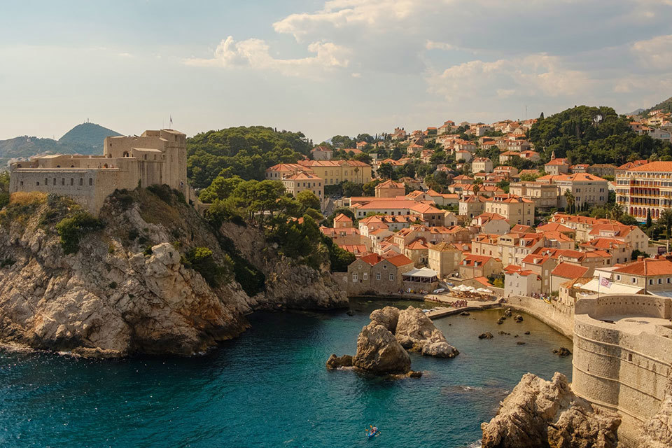 Flights to France