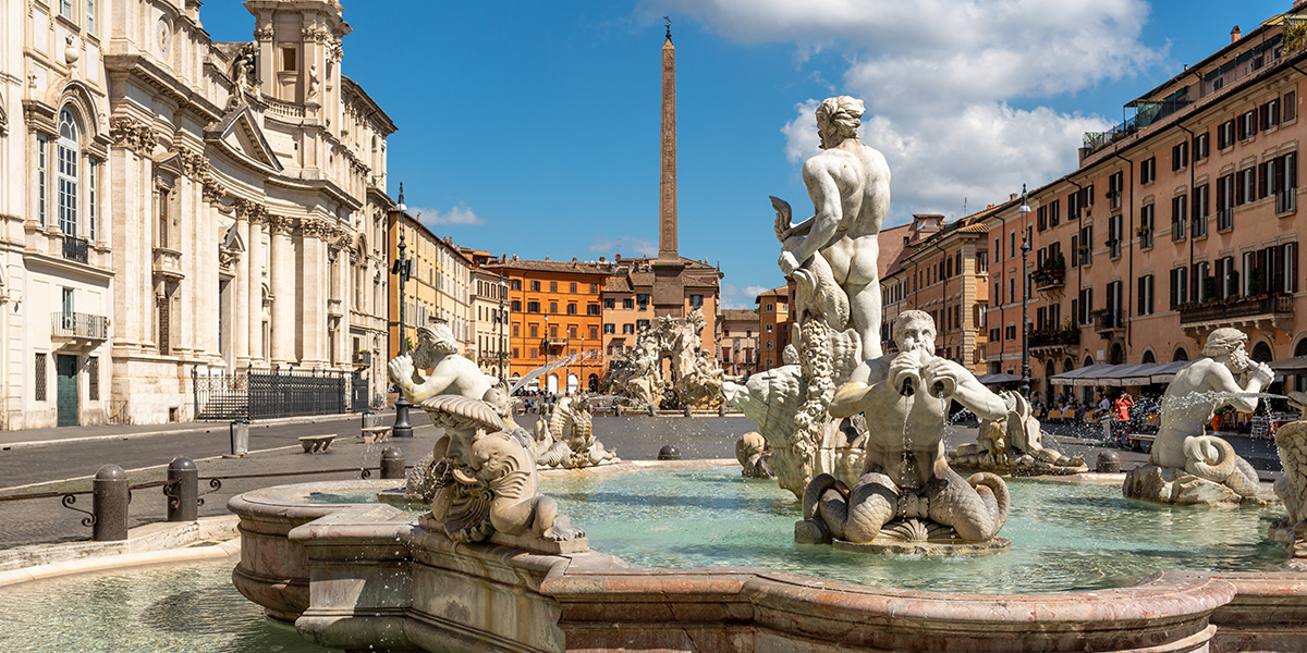 Suihkulähde Piazza Navonalla 