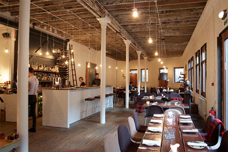 Vuela a Edimburgo y visita Timberyard